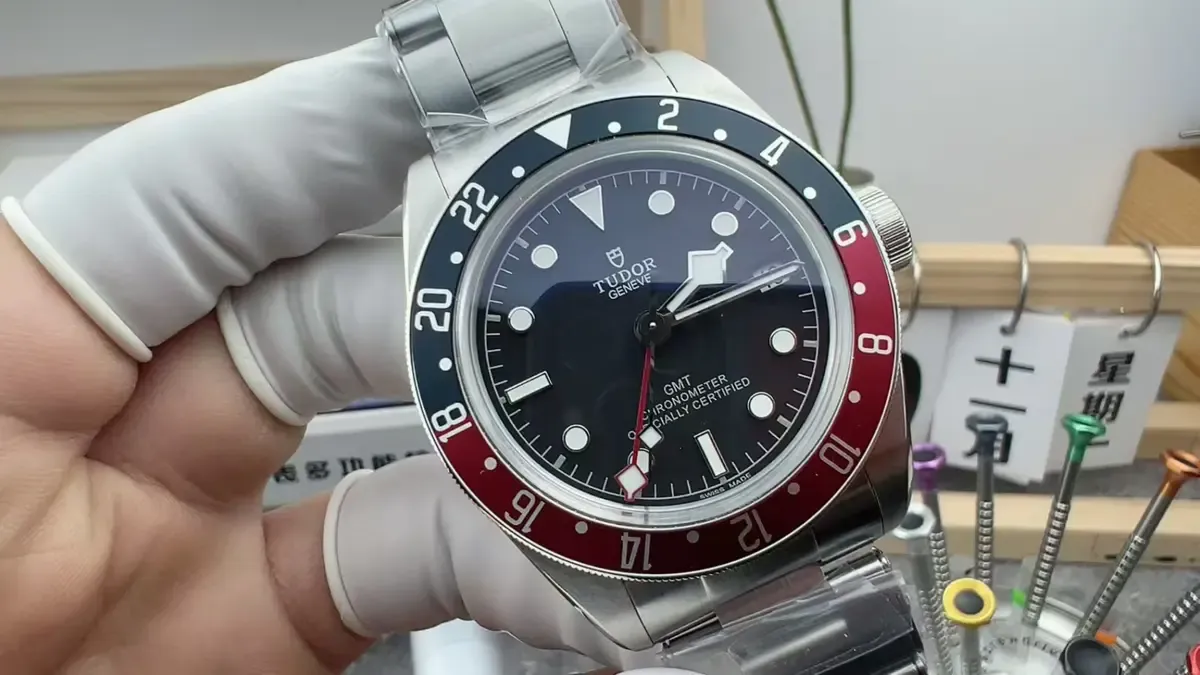 ZF厂帝舵1958 GMT“可乐圈”全面对比，这些细节还原度惊了