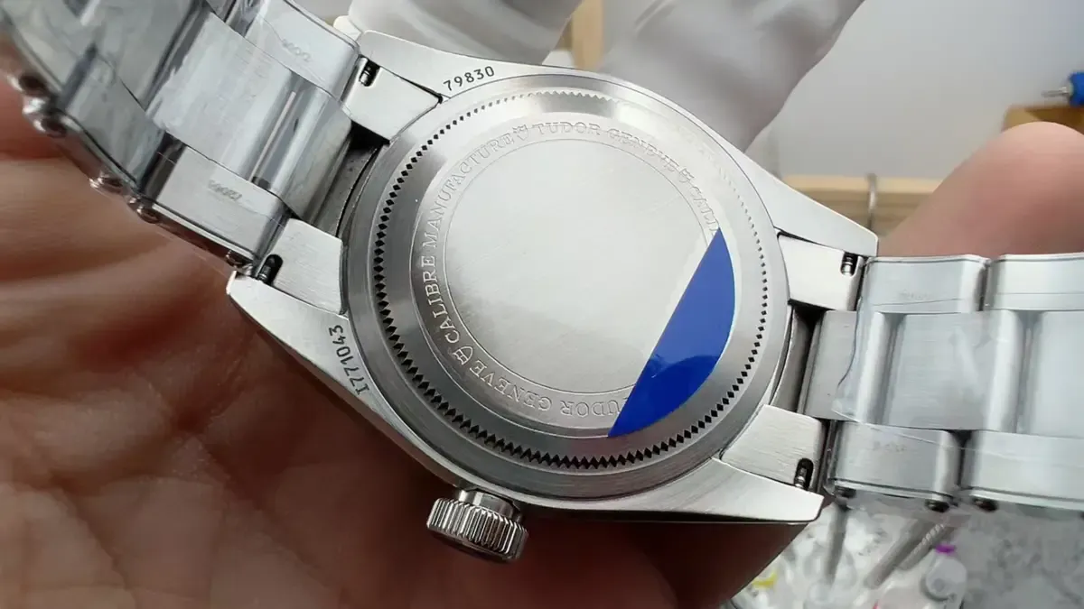 ZF厂帝舵1958 GMT“可乐圈”全面对比，这些细节还原度惊了