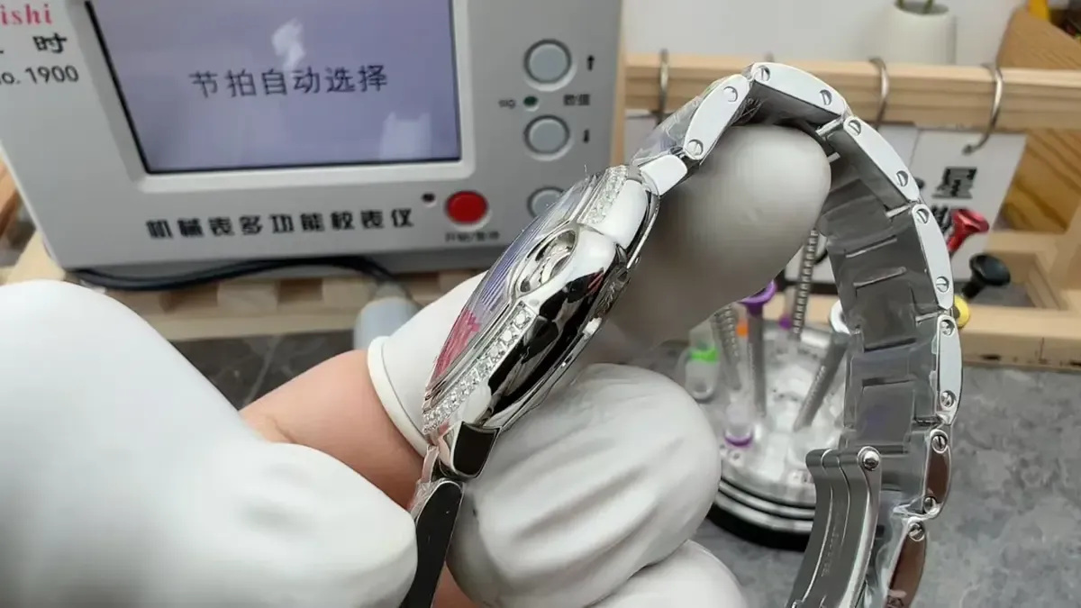 深度解密AF厂卡地亚粉气球的真实做工与缺陷