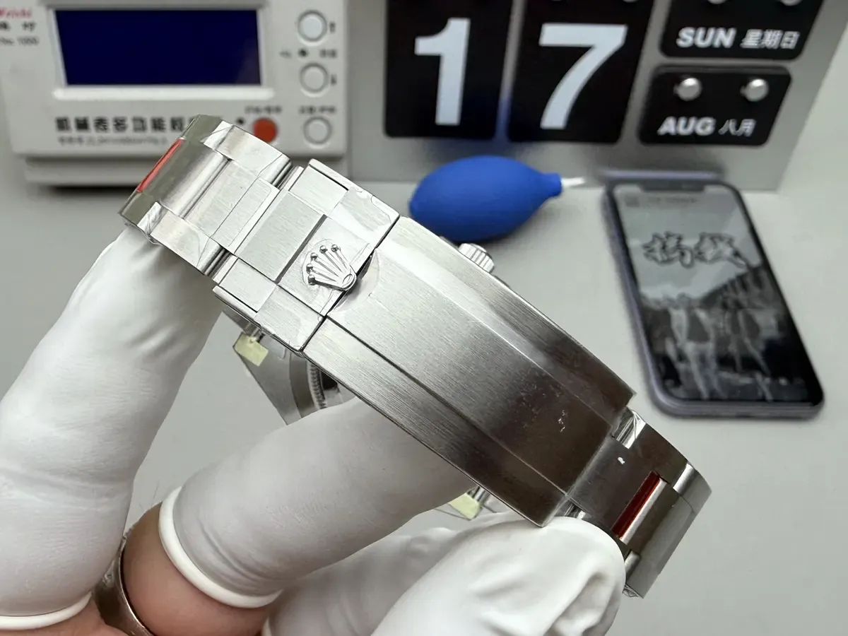 VS厂绿水鬼全面拆解，这抹绿和72小时动储太顶了！