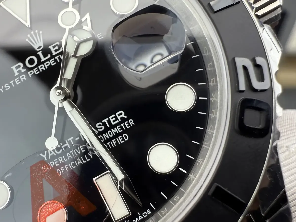 VS厂 vs. Clean厂白金游艇复刻横评，3235机芯成决胜关键