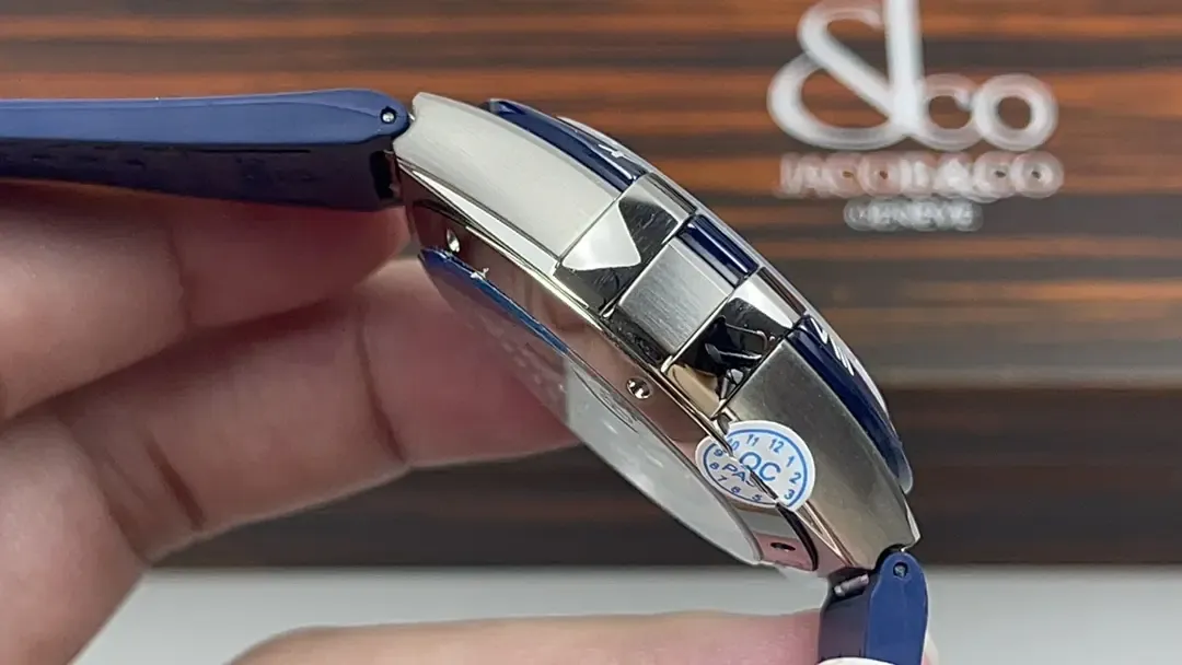 VS厂欧米茄星座41白盘深度评测，8900机芯稳如磐石