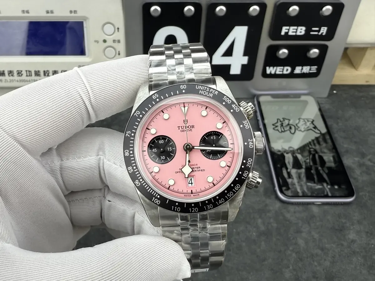 碾压老厂货？M+厂帝舵碧湾计时实测：细节近乎完美