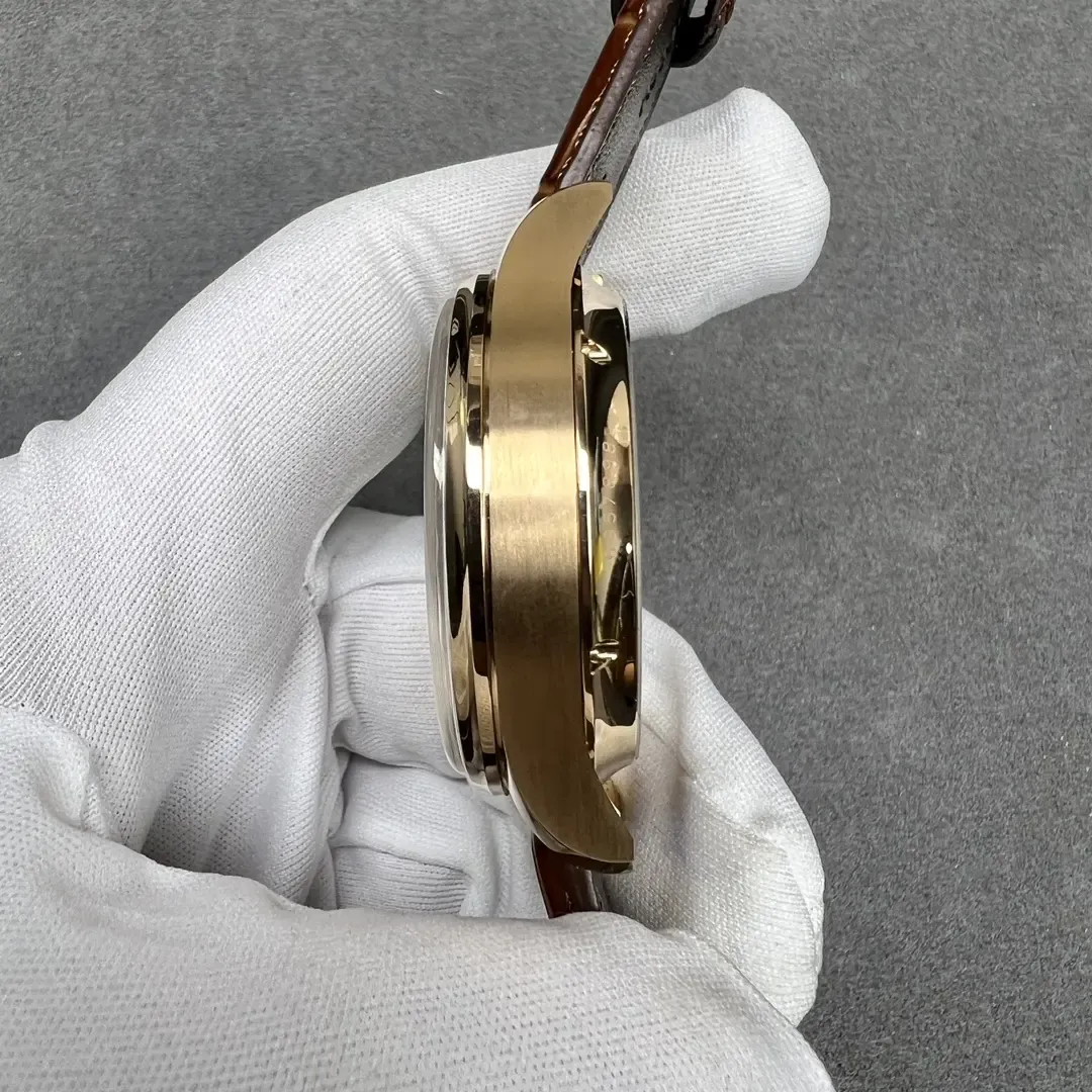 APS厂万国葡萄牙万年历，除了月份大小，其他功能竟全部同步？