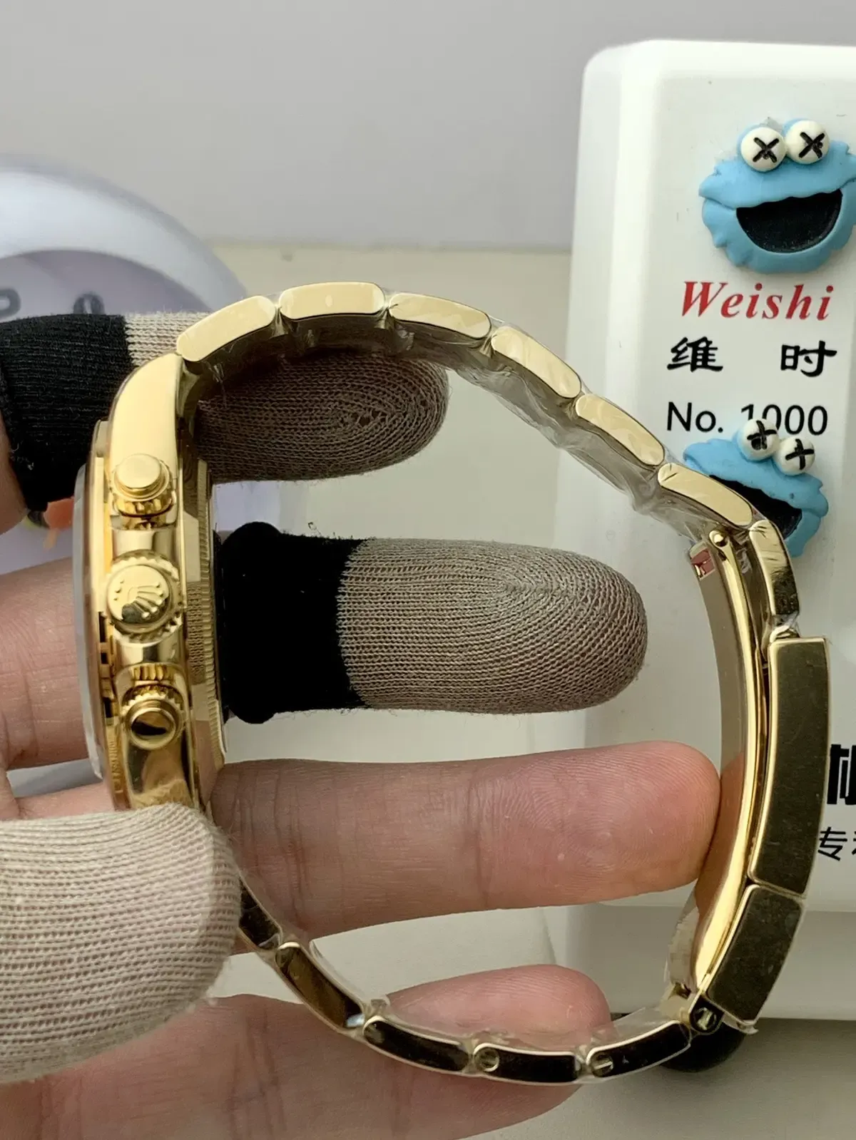 六年前的价格，如今的工艺！VS厂余文乐迪通拿是否值得入手？