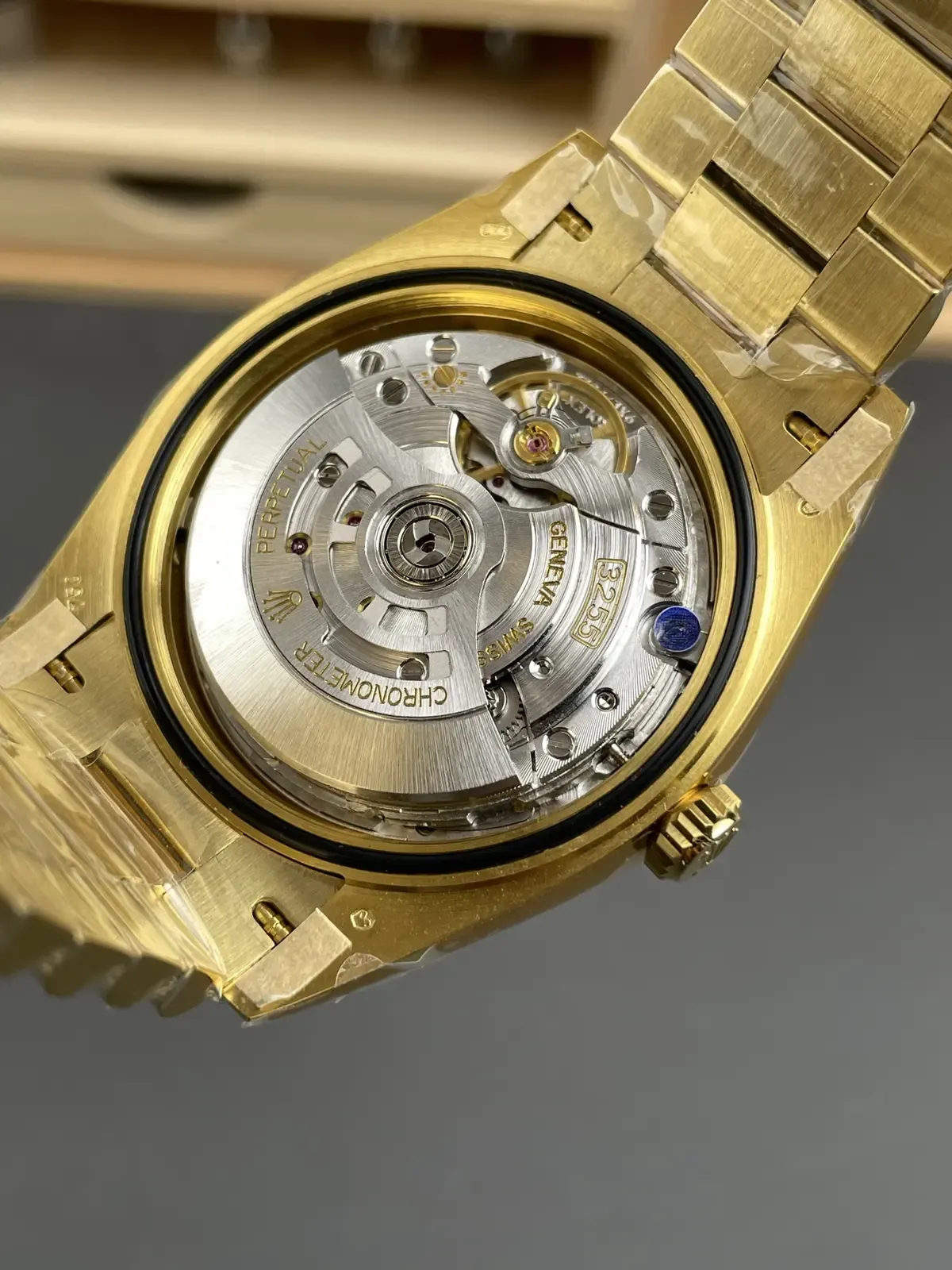 ARF厂劳力士黑冰糖深度评测：210克科学配重+3255机芯