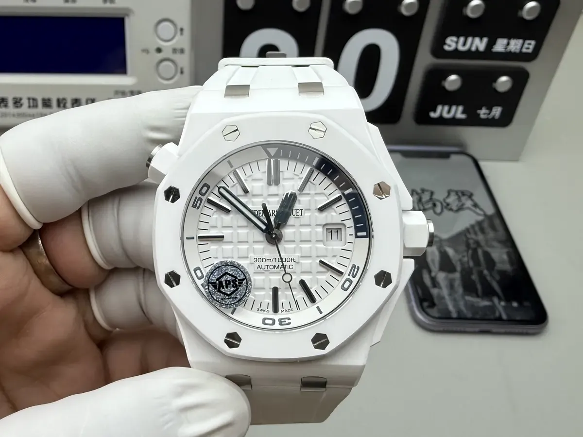 告别一眼假！APS厂爱彼15707全陶瓷款评测，做工到底有多顶？