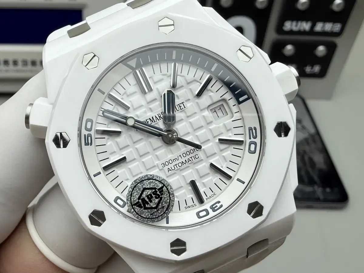 告别一眼假！APS厂爱彼15707全陶瓷款评测，做工到底有多顶？