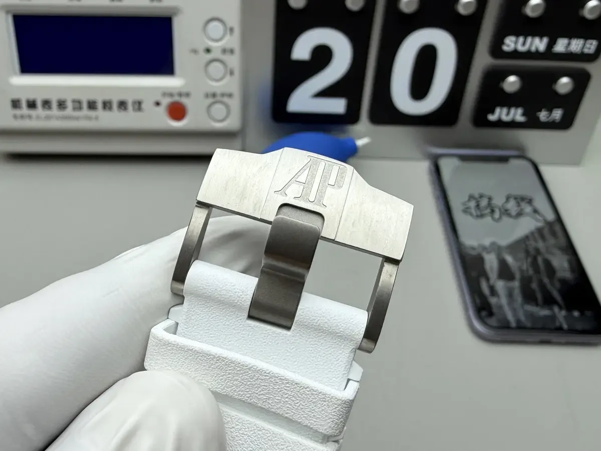 告别一眼假！APS厂爱彼15707全陶瓷款评测，做工到底有多顶？