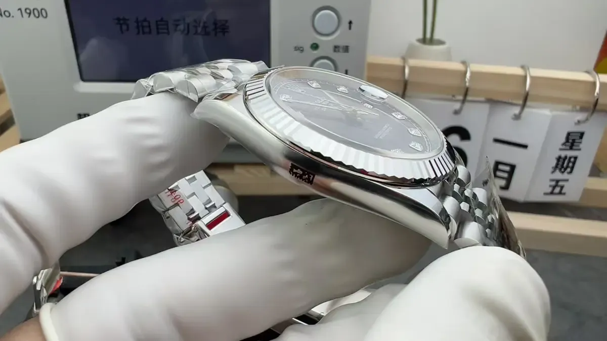 解毒参考：V厂劳力士综合评测，追求极致还原度的玩家必看