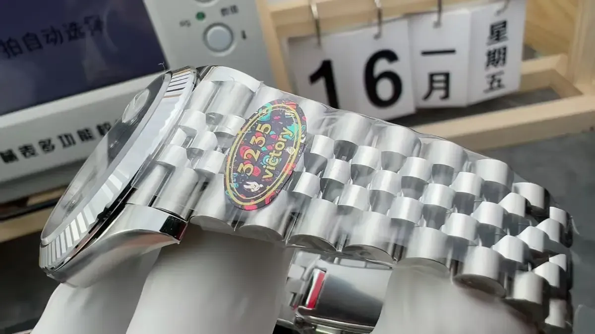 解毒参考：V厂劳力士综合评测，追求极致还原度的玩家必看