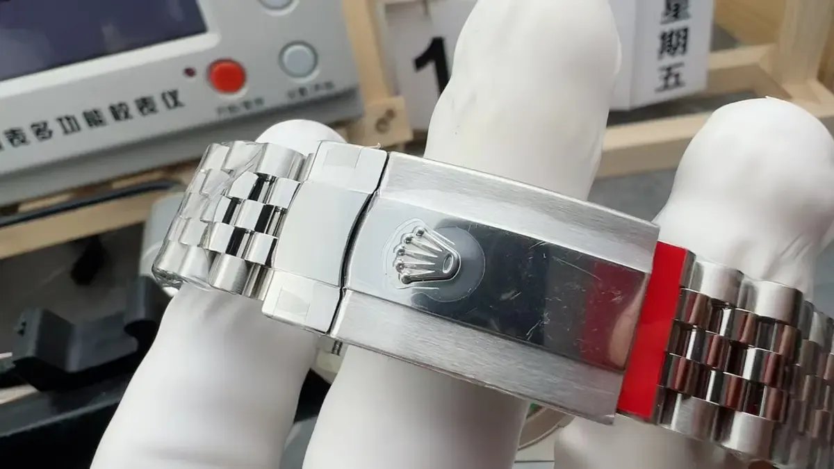 解毒参考：V厂劳力士综合评测，追求极致还原度的玩家必看