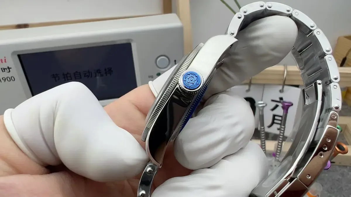 ZF厂帝舵小黑花深度评测：万元质感，千元价格，还能以假乱真？