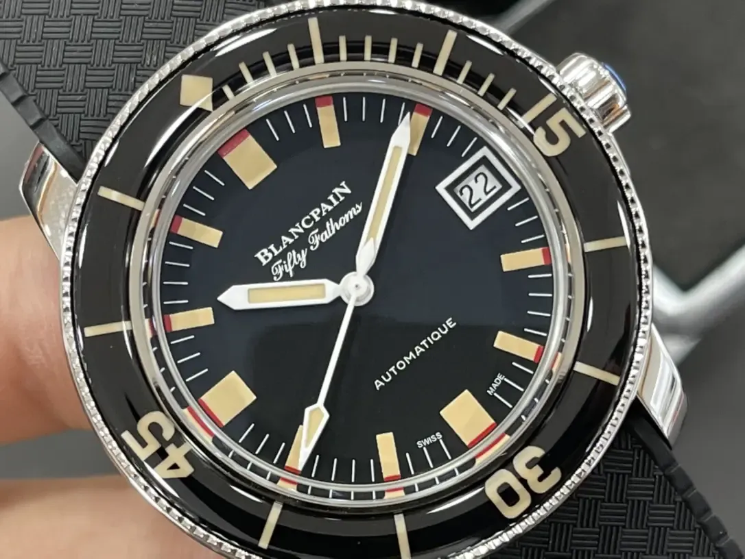 【避坑指南】ZF厂宝珀梭子鱼对比小厂版本，教您如何分辨