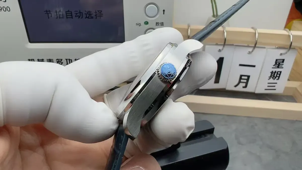 一眼假还是以假乱真？专业人士教你鉴别ZF厂葡七V5