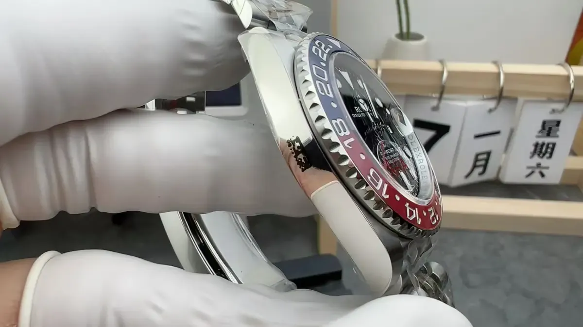 紫光灯下毫无破绽！VS厂劳力士可乐圈V3深度评测