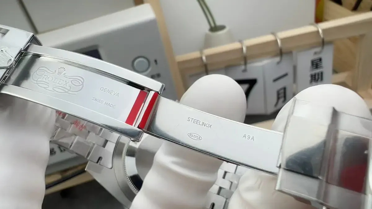 紫光灯下毫无破绽！VS厂劳力士可乐圈V3深度评测