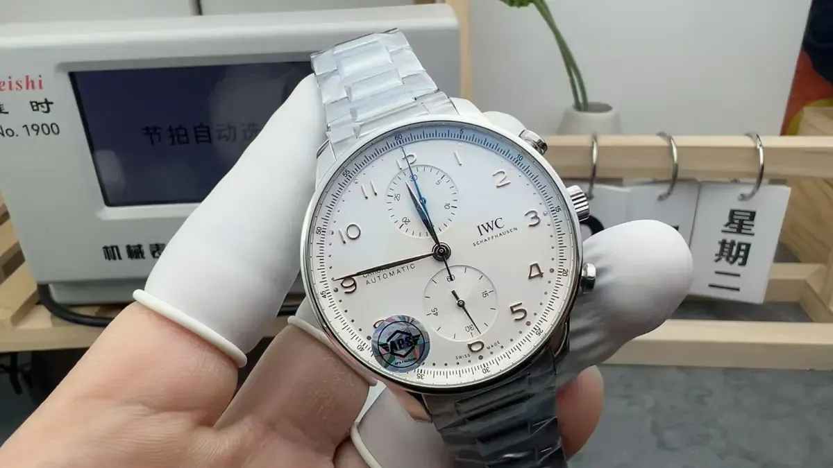 APS厂万国葡计凭借丹东一体机芯，能否碾压ZF、V7厂？