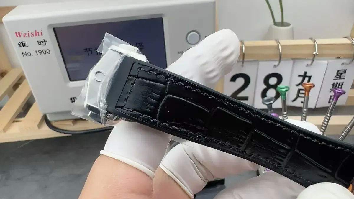 VS厂欧米茄星座五代评测：8900机芯靠谱吗？