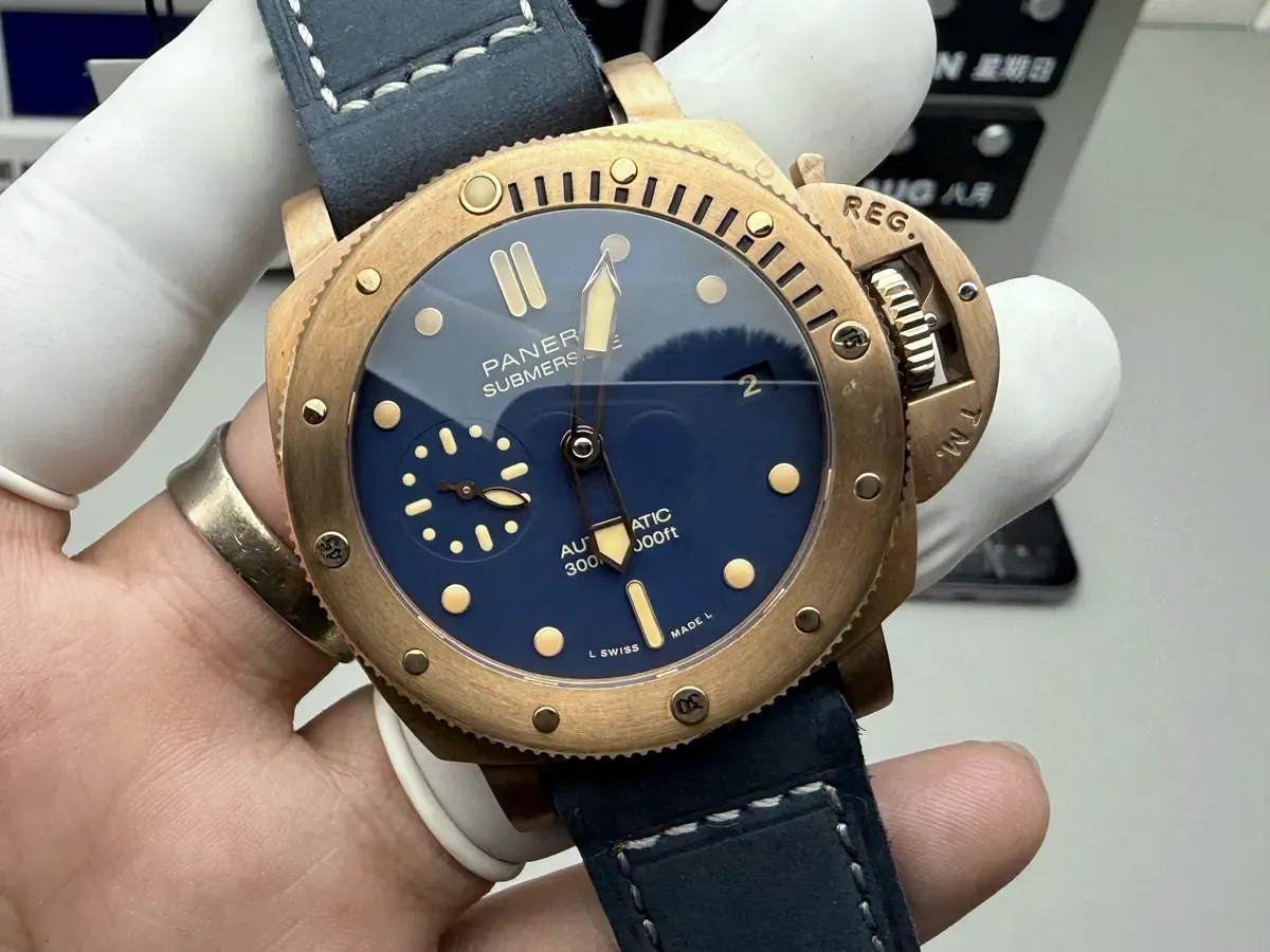 VS厂沛纳海青铜1074：尺寸、材质、机芯全面解析，值不值得入？