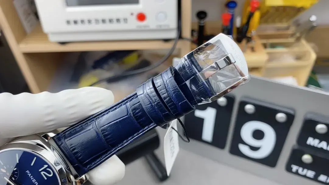 VS厂沛纳海PAM1274是否值得入手？全方位做工解析。