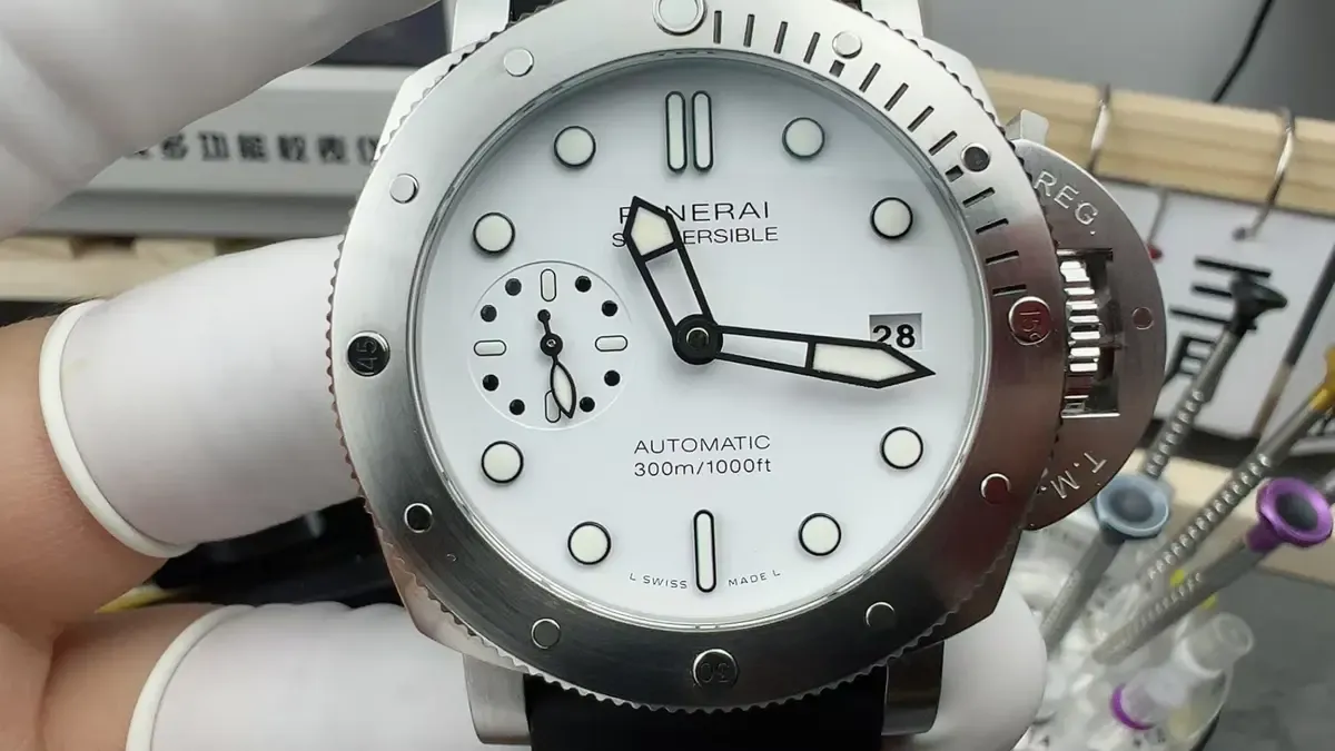 VS厂沛纳海2223测评：完美复刻白盘，对比正品值得入手吗？