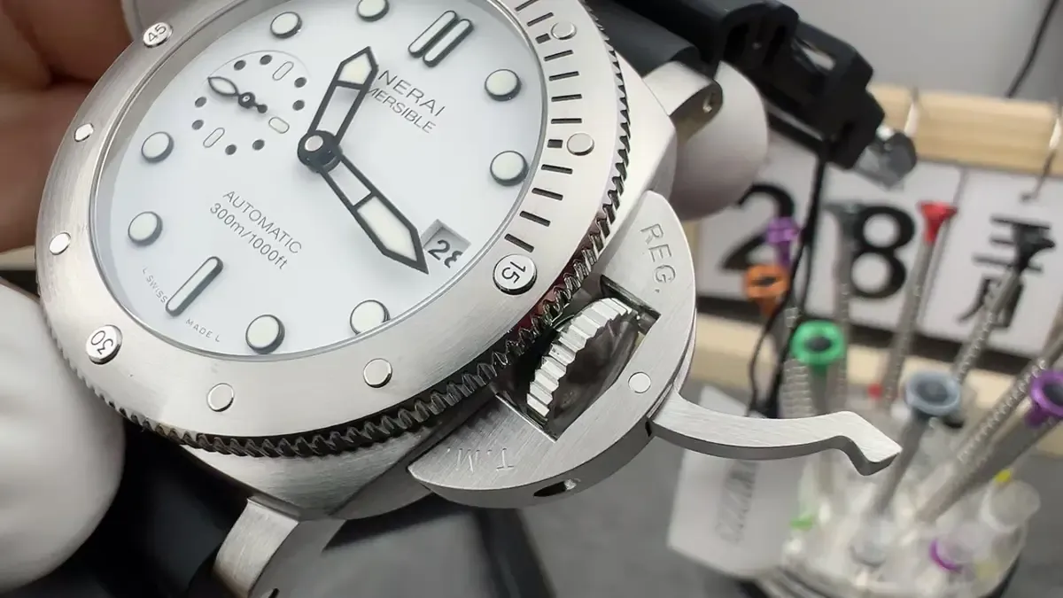 VS厂沛纳海2223测评：完美复刻白盘，对比正品值得入手吗？