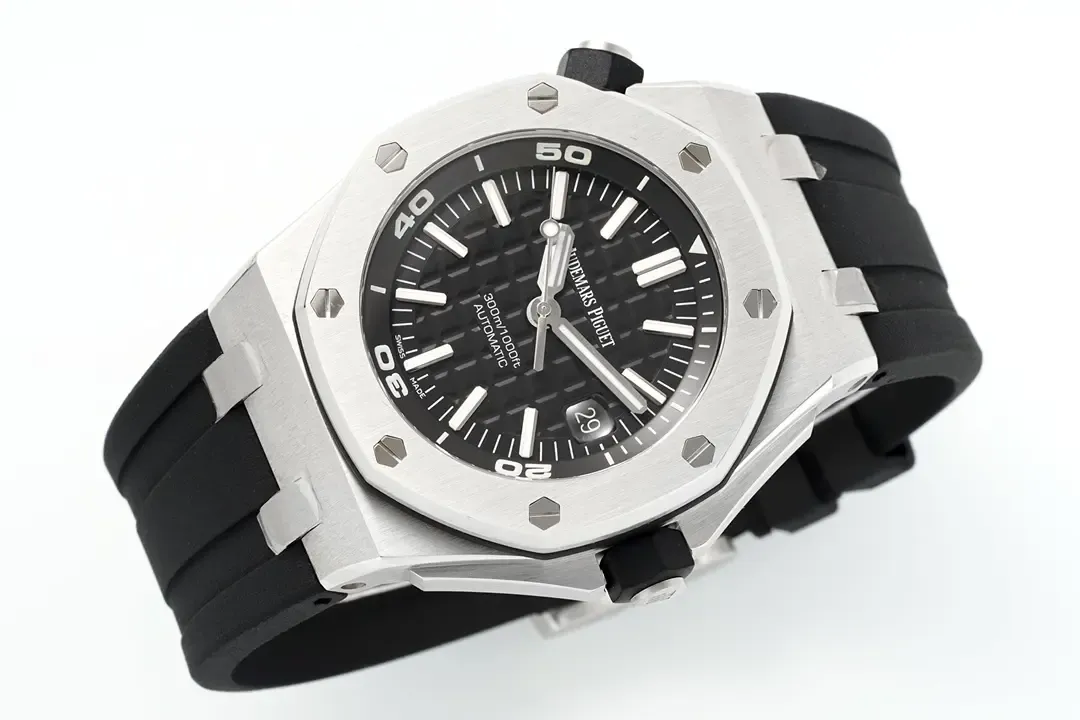 ZF厂爱彼15703值不值得买？资深玩家告诉你真相。