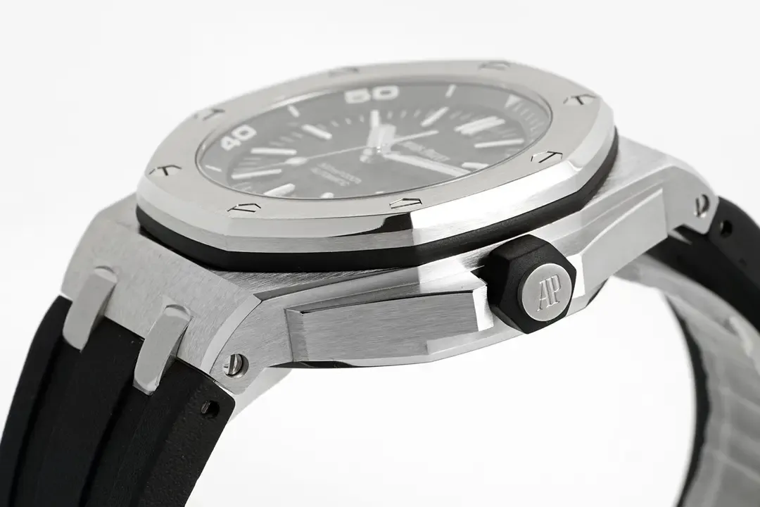 ZF厂爱彼15703值不值得买？资深玩家告诉你真相。