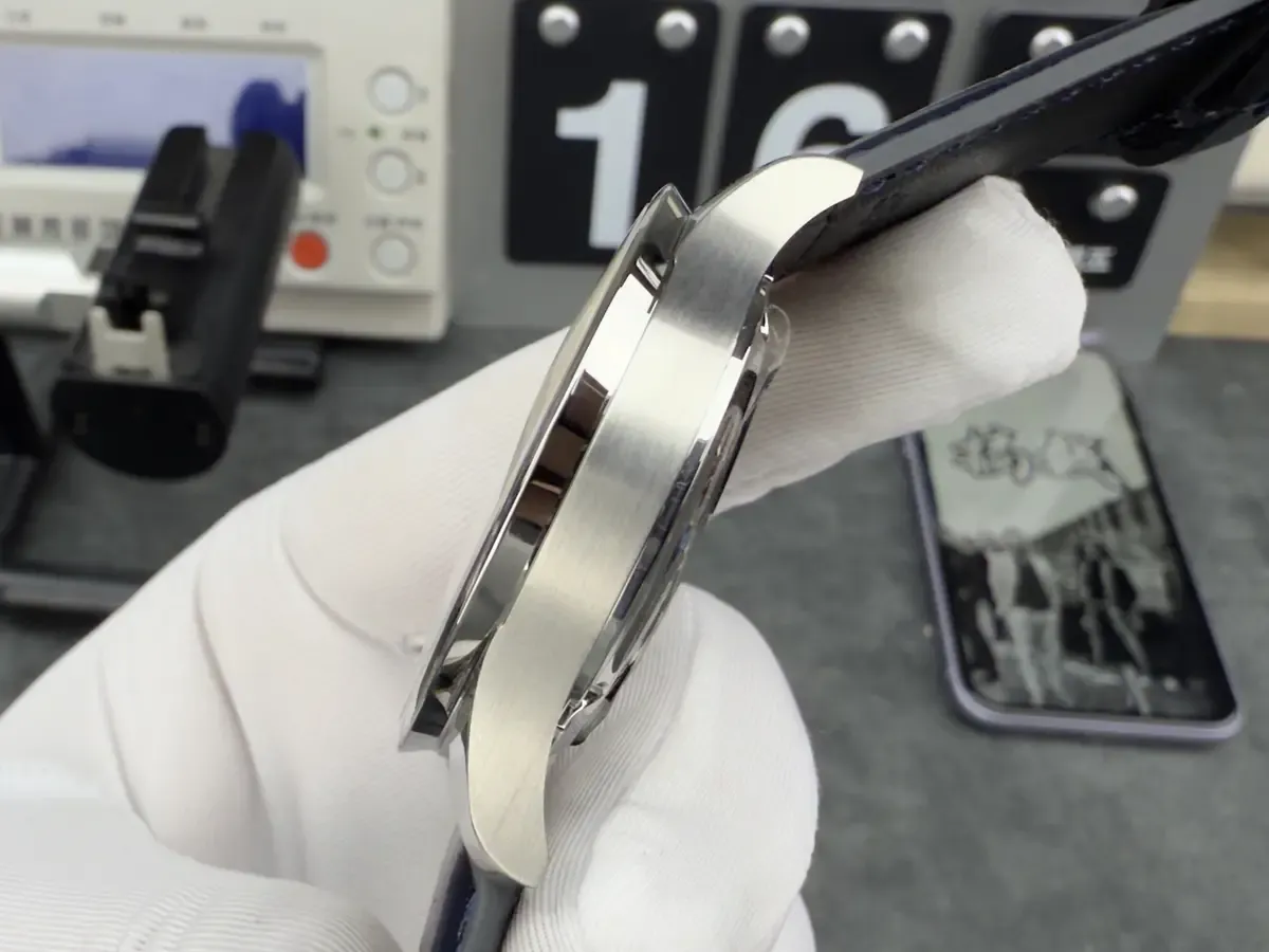 入门必读：一分钟看懂ZF厂万国葡计V2的所有辨别点