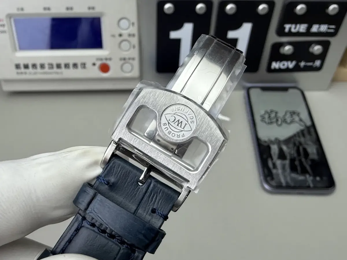 资深玩家教你选对ZF厂万国葡七（一招鉴别真假）