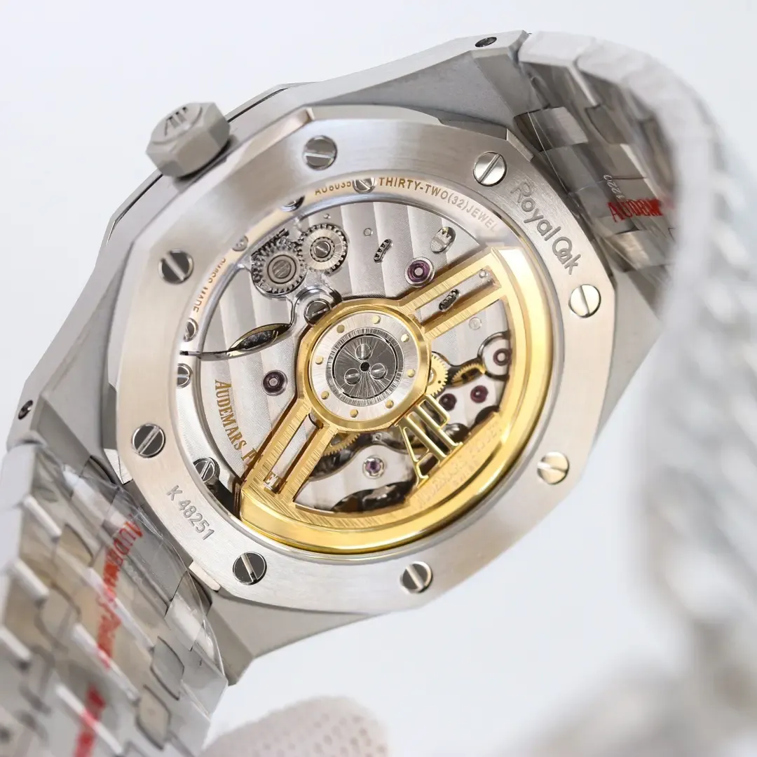 闭眼入不后悔！VS厂爱彼15500蓝盘钢王上手实拍