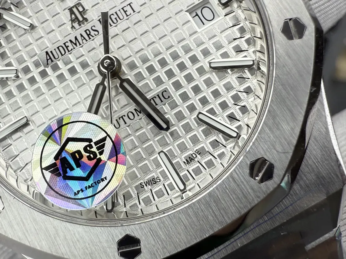 一体cal.3120机芯，APS厂爱彼15450细节拉满！