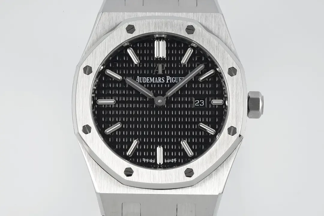 7.2MM超薄设计！ZF爱彼67651女表上手效果太惊艳