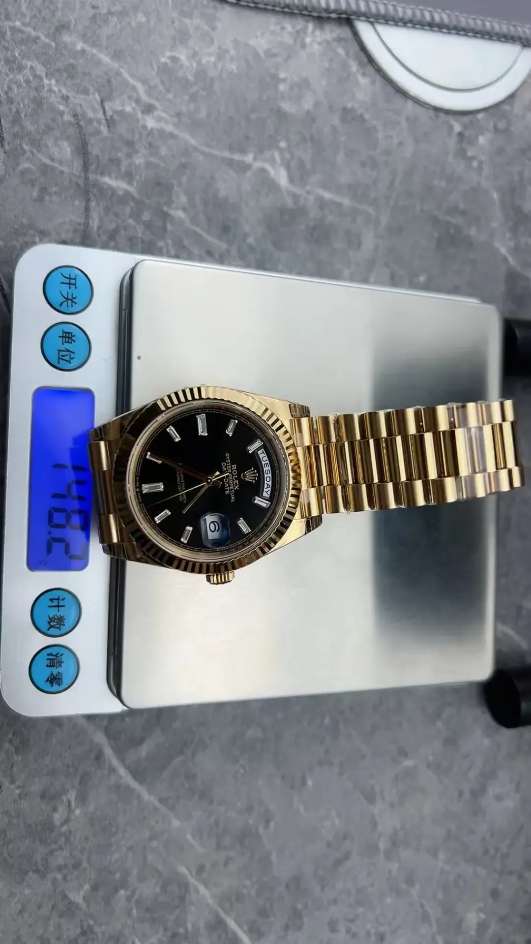 万元质感千元价！表城品鉴亲测VS厂黑冰糖，上手一秒沦陷