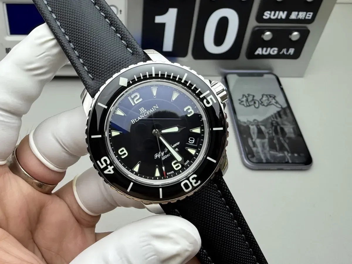 蓝宝石圈口太惊艳！ZF厂宝珀五十噚最新版本全解析