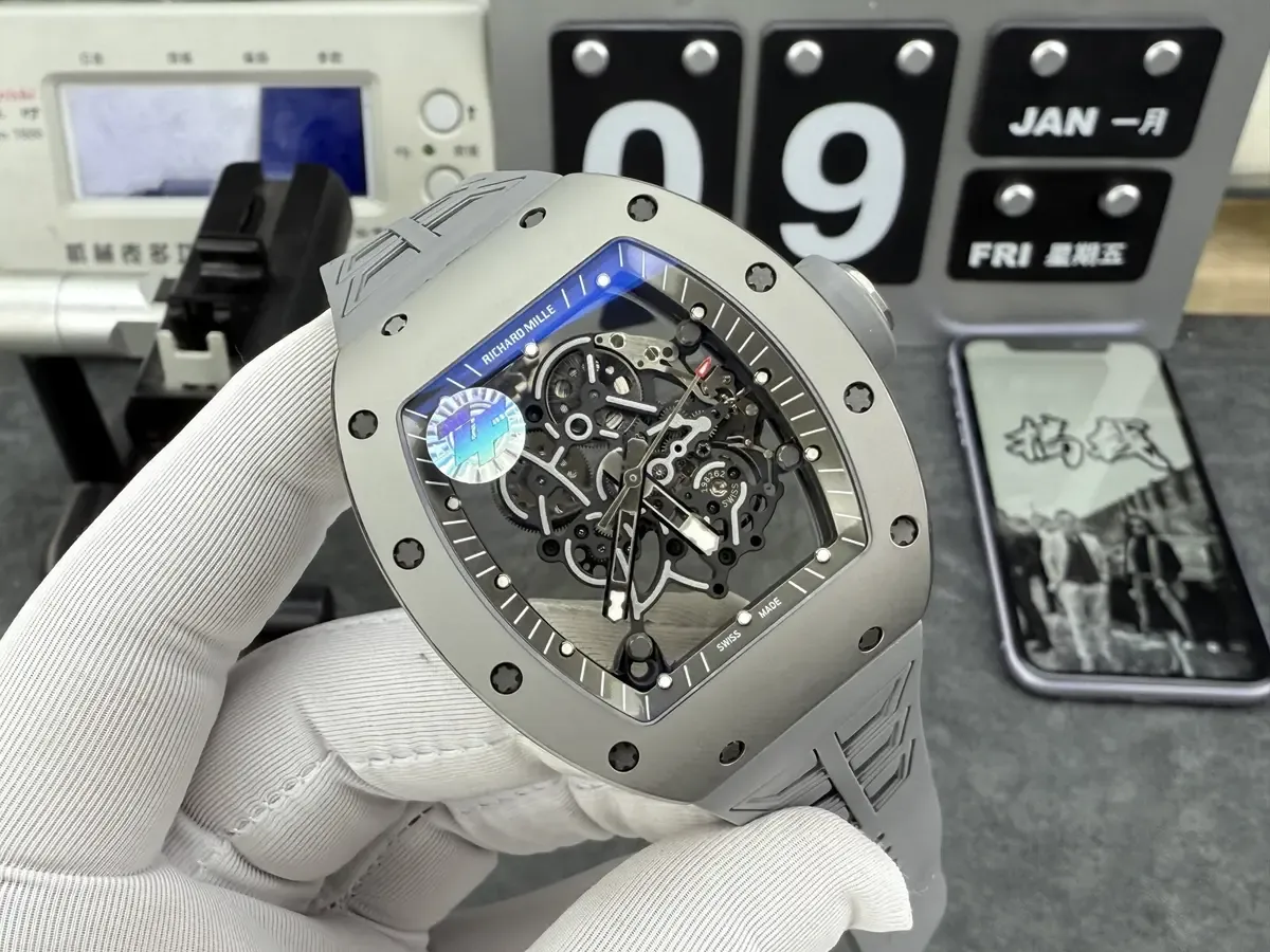 104克灰陶瓷！ZF厂理查德RM055碳化钛材质太硬核了