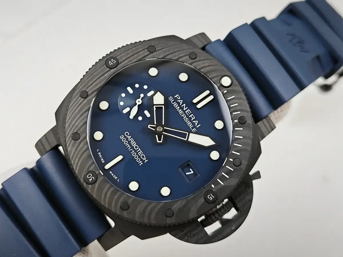 VS厂沛纳海1232碳纤维实拍，44mm大表零压手感