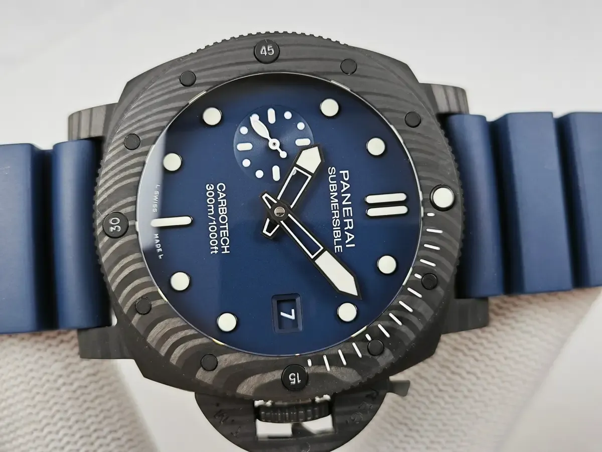 VS厂沛纳海1232碳纤维实拍，44mm大表零压手感
