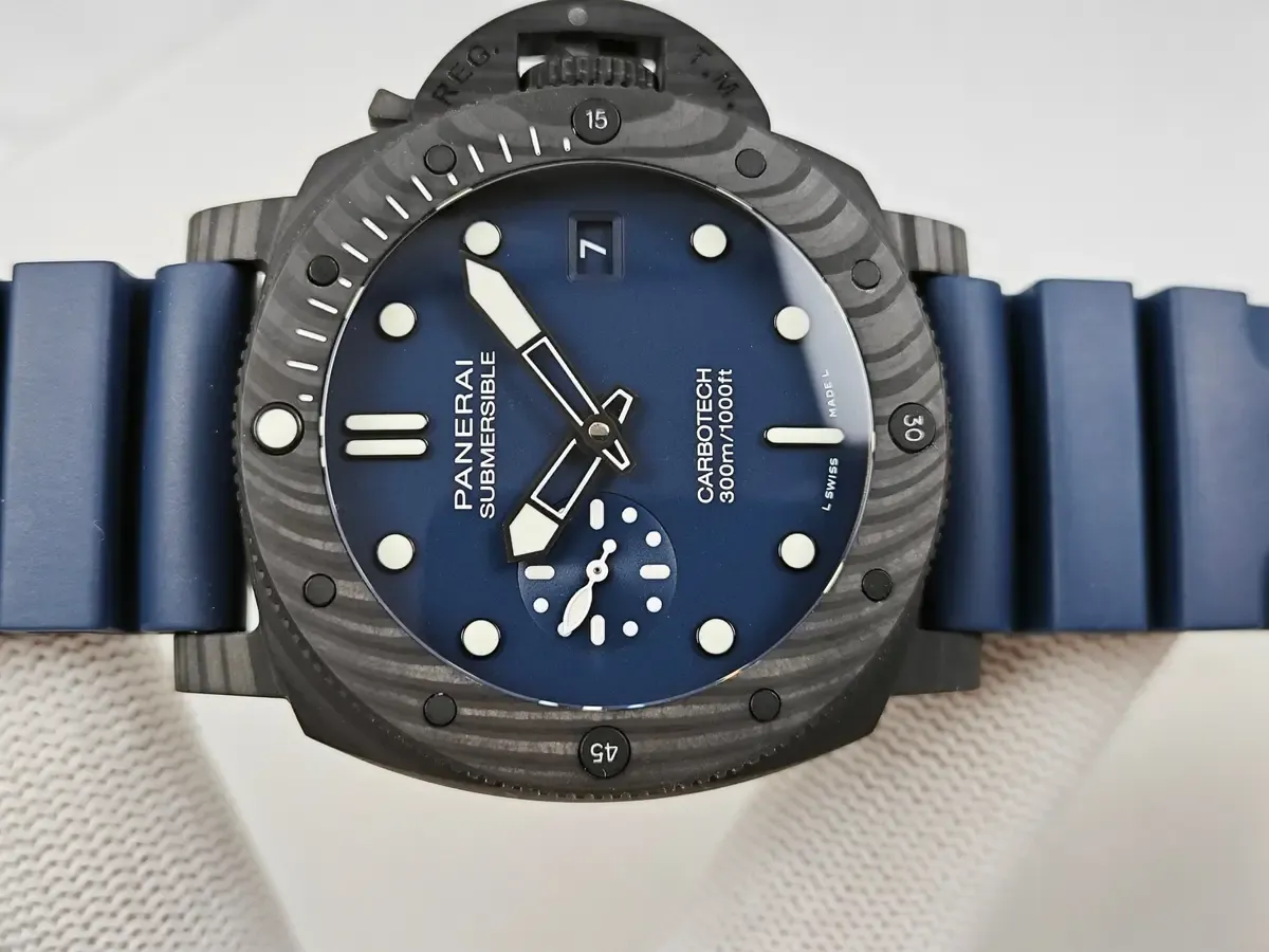 VS厂沛纳海1232碳纤维实拍，44mm大表零压手感