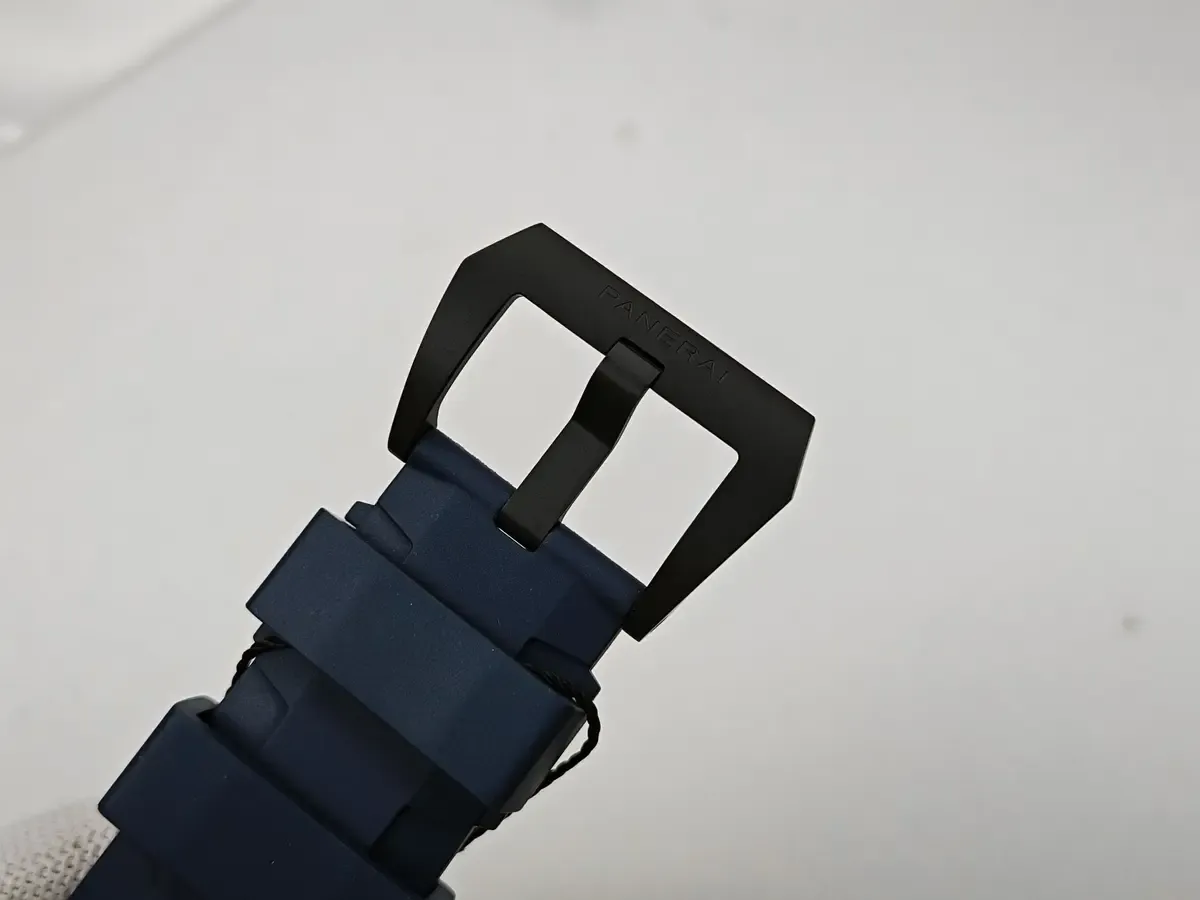 VS厂沛纳海1232碳纤维实拍，44mm大表零压手感