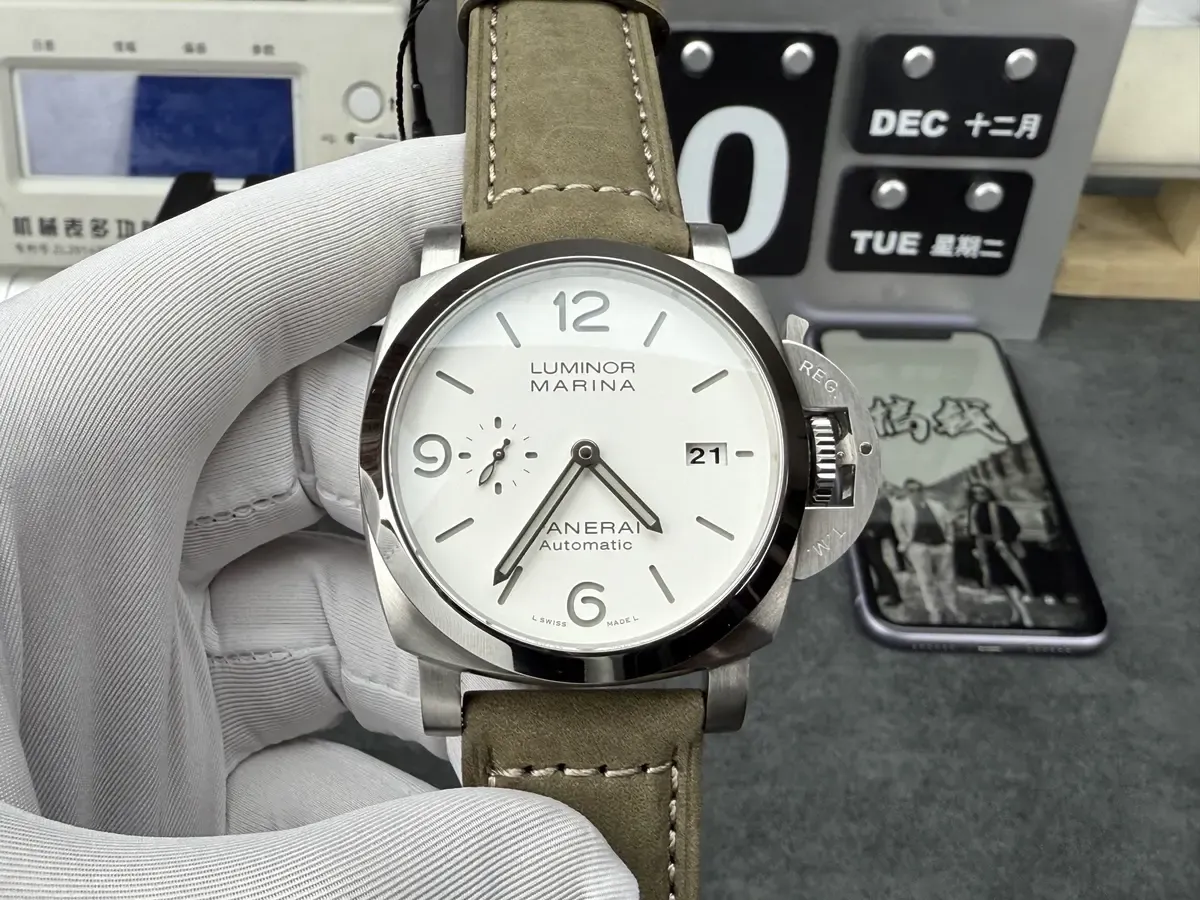 白面灰针+三明治表盘，VS厂沛纳海1314“白马王子”实至名归