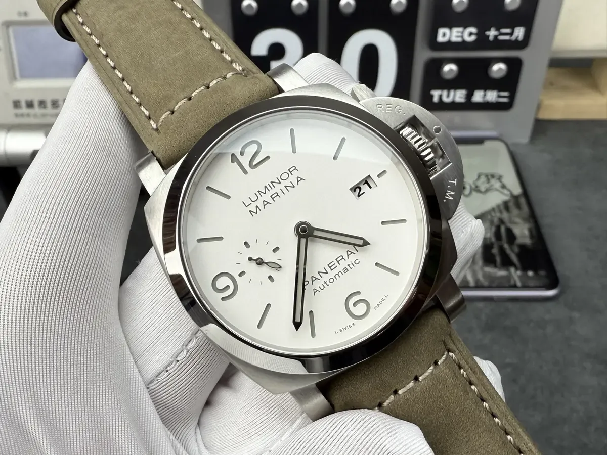 白面灰针+三明治表盘，VS厂沛纳海1314“白马王子”实至名归