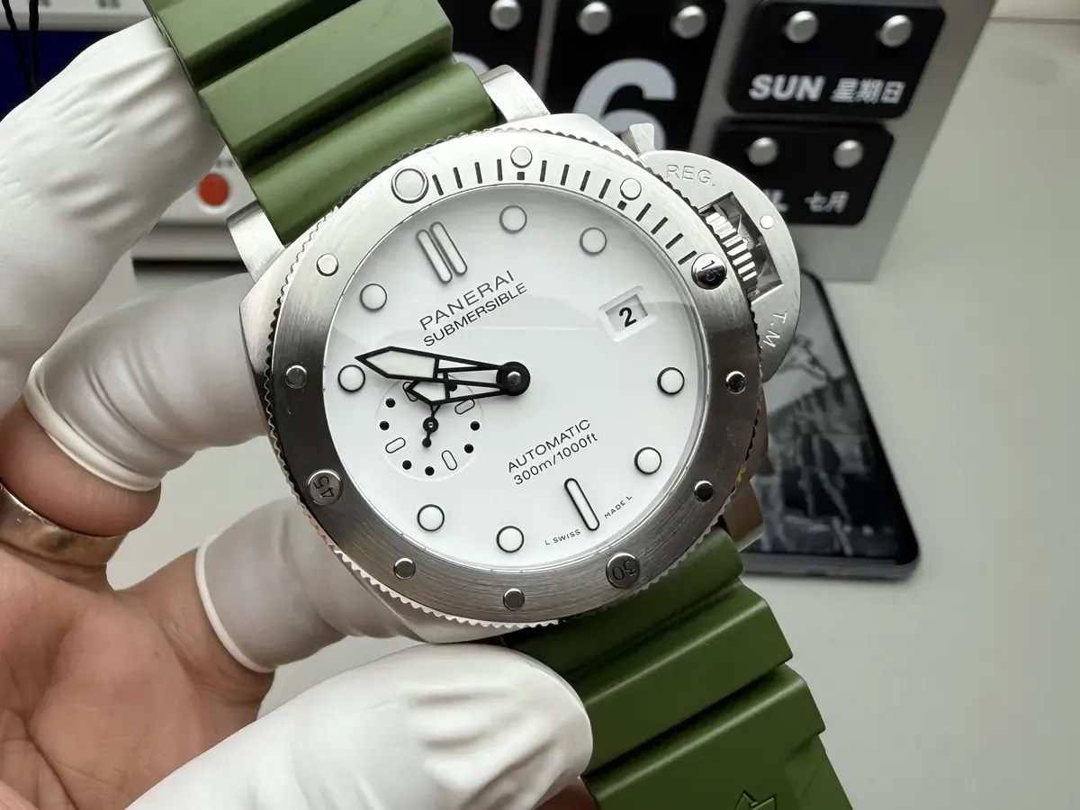 VS厂沛纳海1226白盘绿带开箱，P900机芯稳到离谱