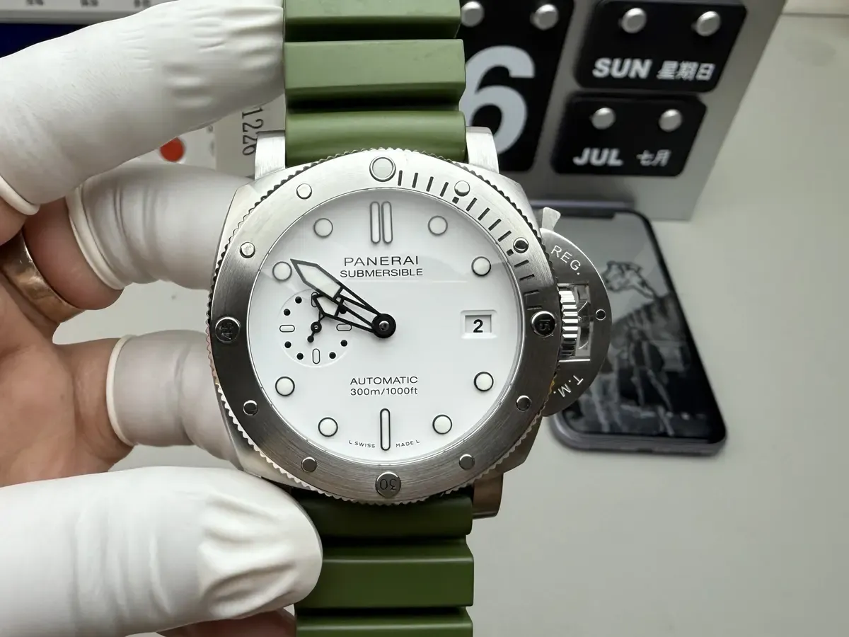 VS厂沛纳海1226白盘绿带开箱，P900机芯稳到离谱