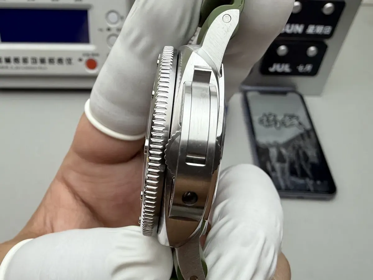 VS厂沛纳海1226白盘绿带开箱，P900机芯稳到离谱