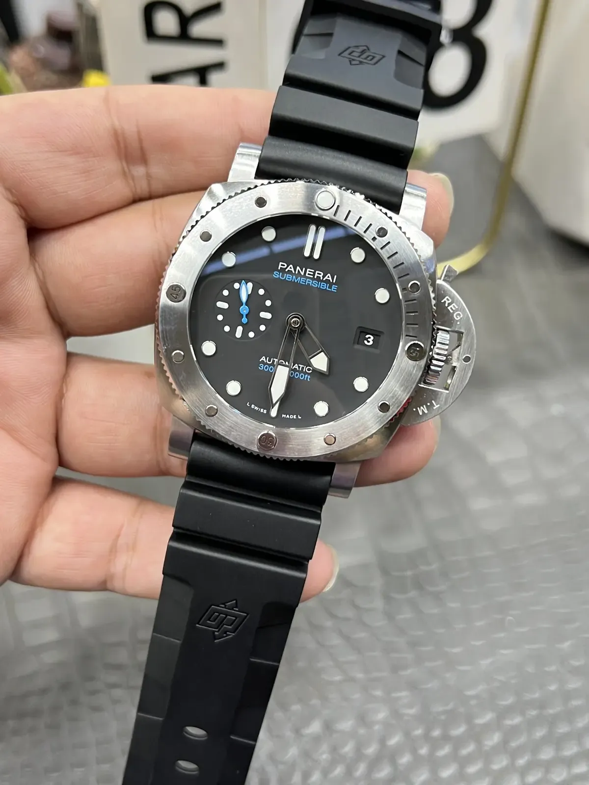 表城品鉴带你全面了解VS厂沛纳海潜行1229