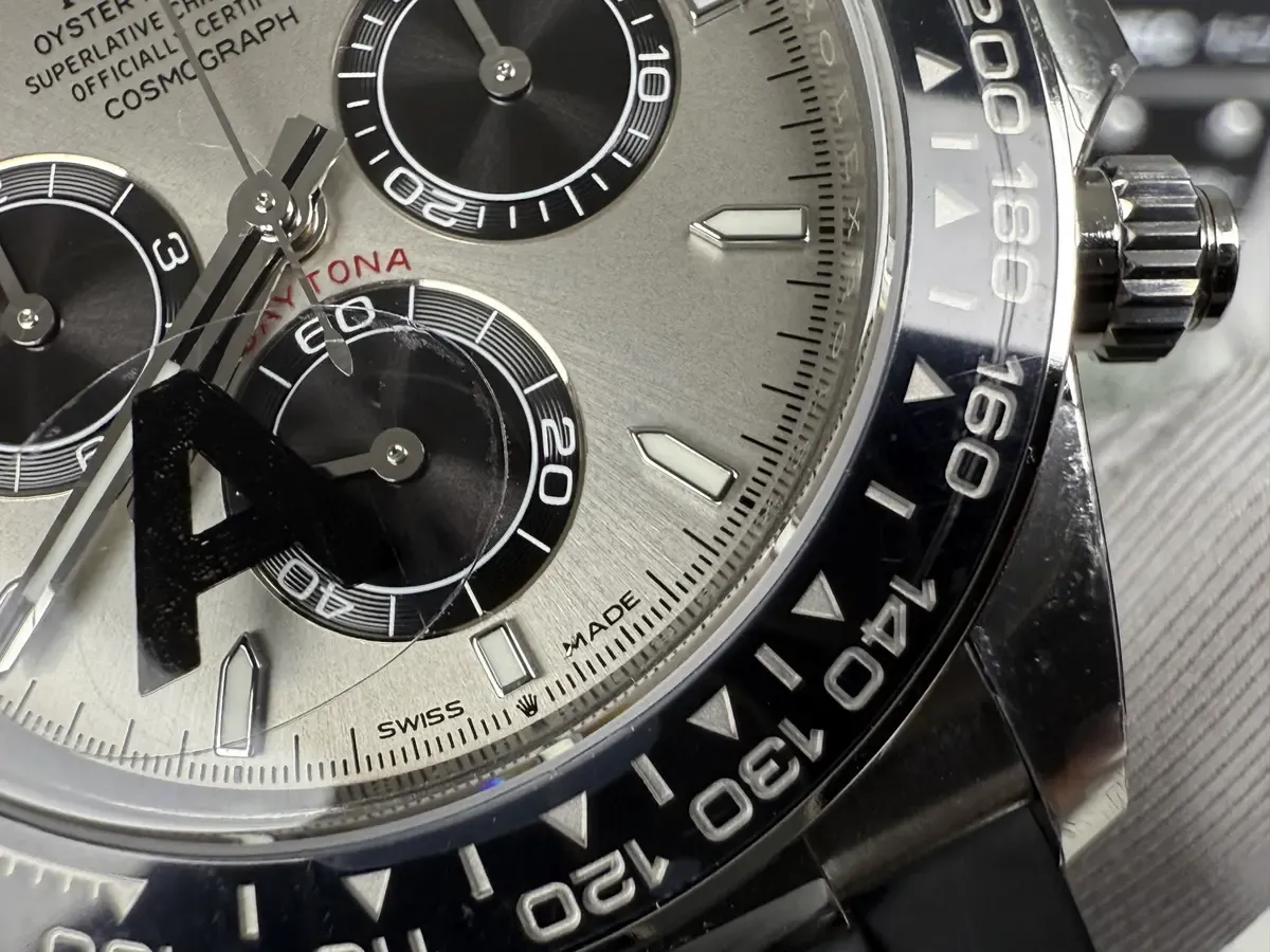 VS厂劳力士灰胶迪V2配重版136克，新手如何辨别？