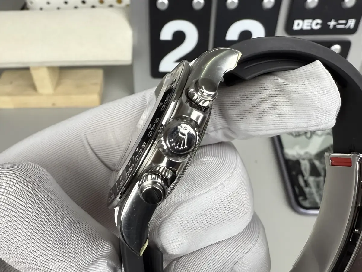 VS厂劳力士灰胶迪V2配重版136克，新手如何辨别？