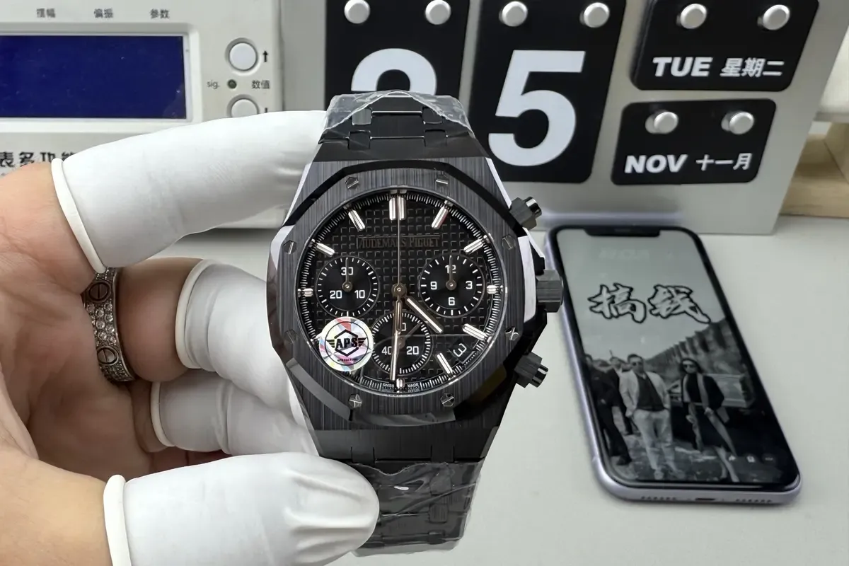 告别一眼假！APS爱彼26240黑陶瓷细节曝光，真假难辨